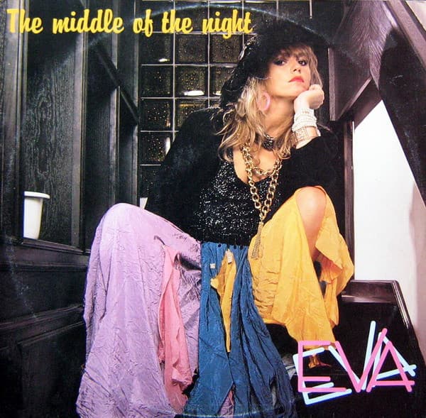 Csepregi Éva - The Middle Of The Night