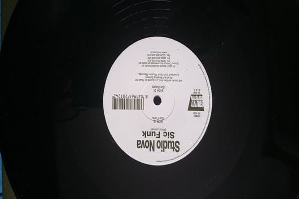 Studio Nova - Sic Funk